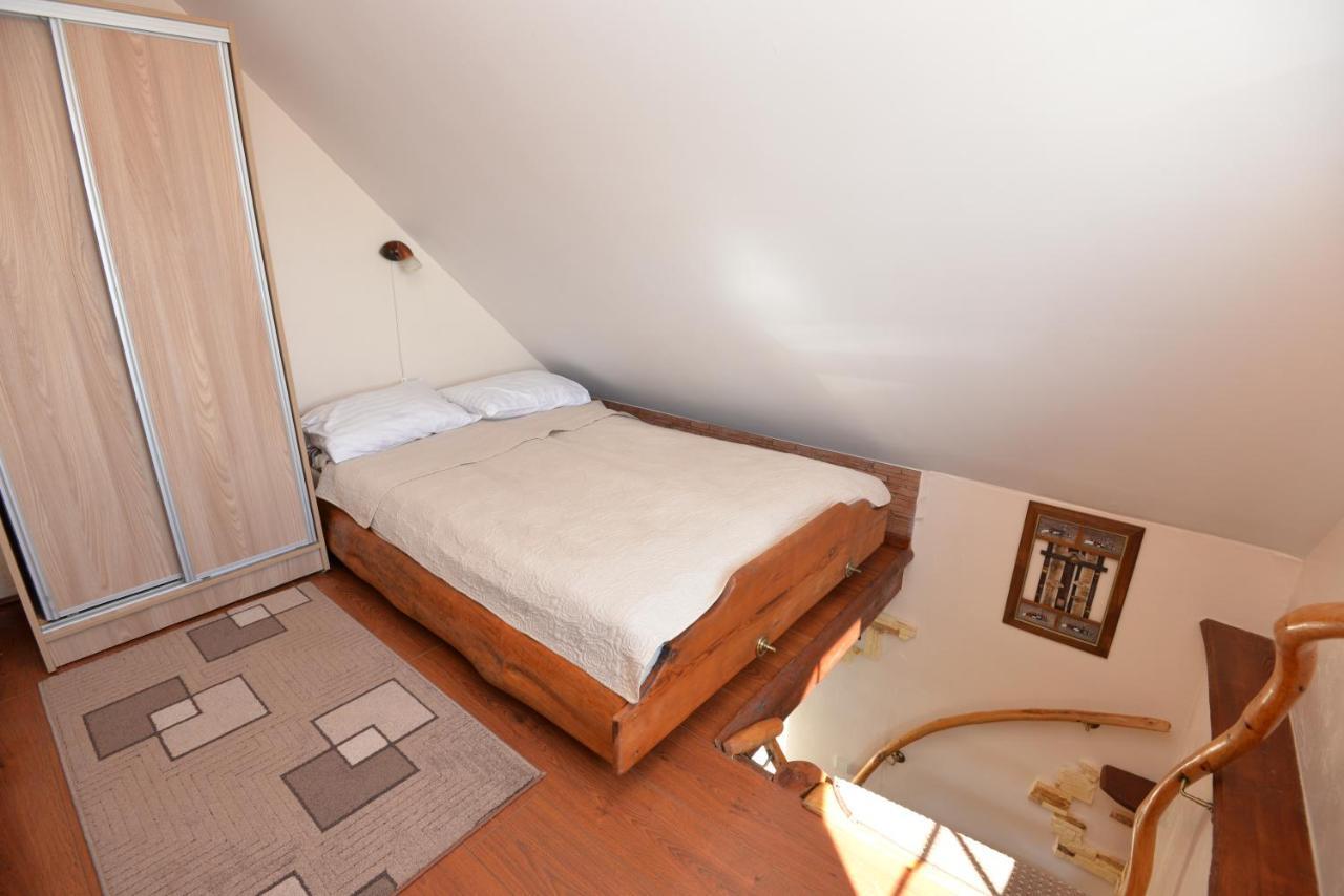 Preiloje Pas Zilvina Hotel Neringa Bagian luar foto